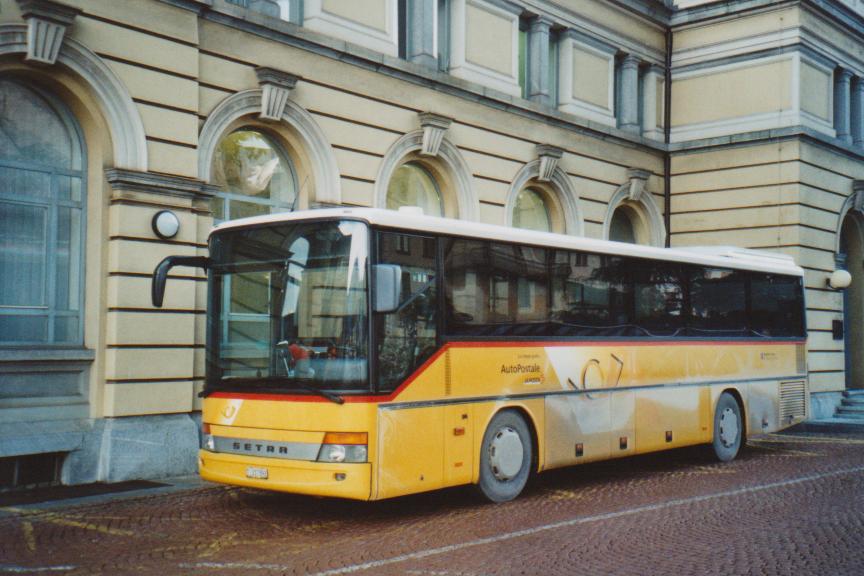 (112'501) - Marchetti, Airolo - Nr. 2/TI 217'892 - Setra am 9. Dezember 2008 beim Bahnhof Bellinzona