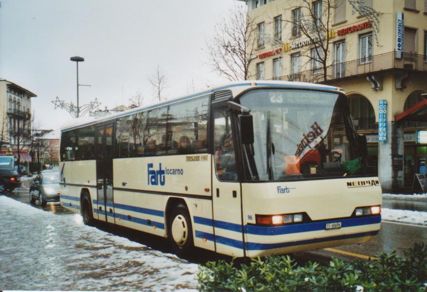 (112'735) - FART Locarno - Nr. 96/TI 65'696 - Neoplan am 11. Dezember 2008 beim Bahnhof Locarno