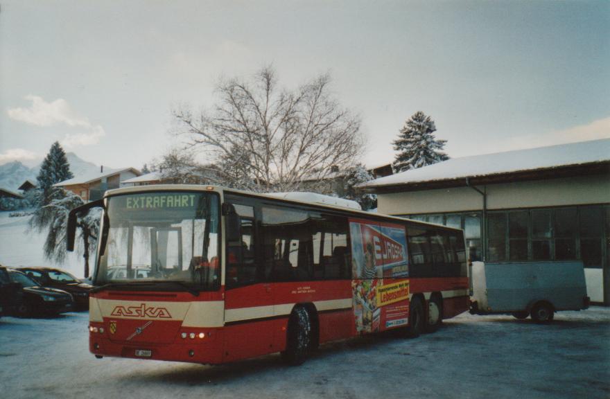 (112'825) - ASKA Aeschi - Nr. 1/BE 26'869 - Volvo am 13. Dezember 2008 in Aeschi, Garage