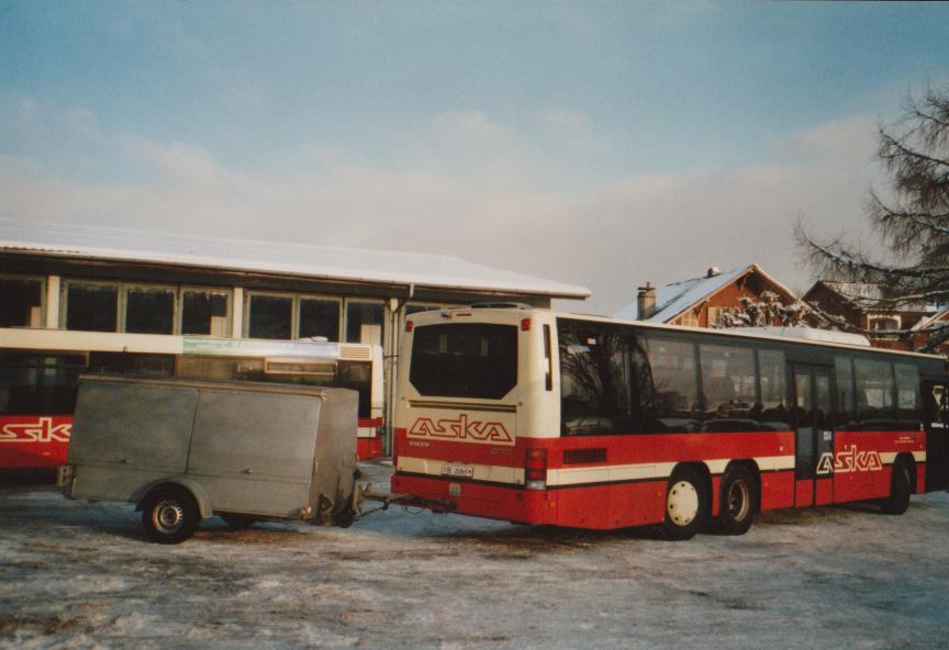 (112'828) - ASKA Aeschi - Nr. 1/BE 26'869 - Volvo am 13. Dezember 2008 in Aeschi, Garage