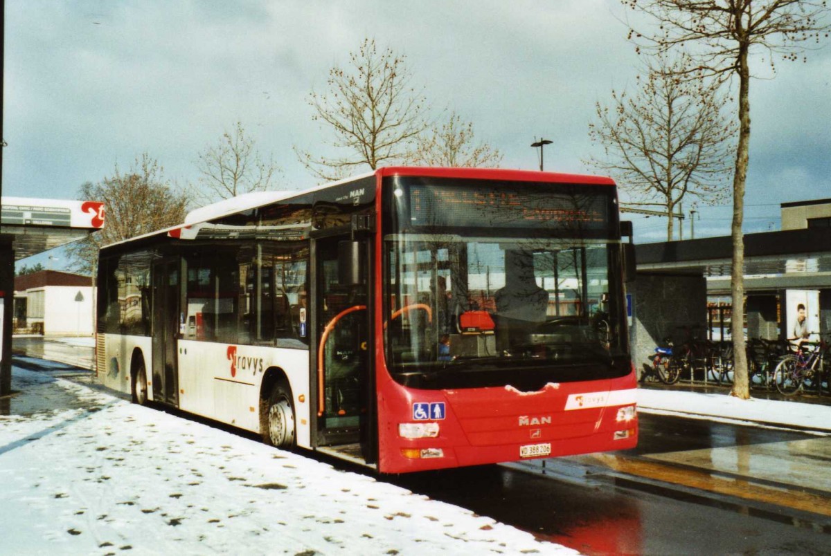 (114'219) - TRAVYS Yverdon - VD 388'206 - MAN am 14. Februar 2009 beim Bahnhof Yverdon