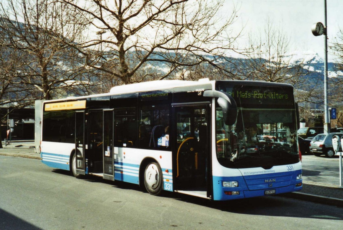 (115'124) - BSW Sargans - Nr. 331/SG 297'511 - MAN am 14. Mrz 2009 beim Bahnhof Sargans