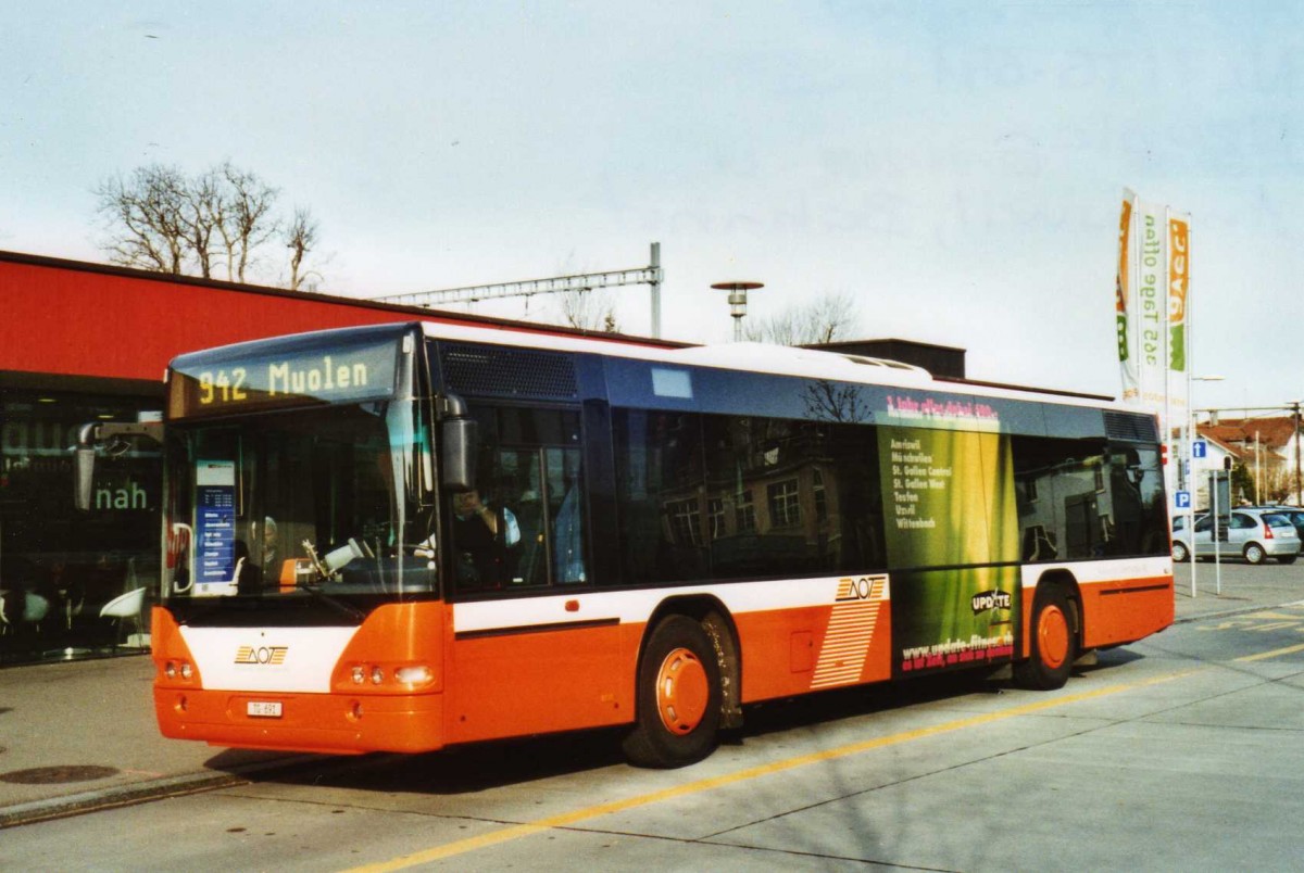 (115'508) - AOT Amriswil - Nr. 7/TG 691 - Neoplan (ex Vorfhrfahrzeug) am 18. Mrz 2009 beim Bahnhof Amriswil