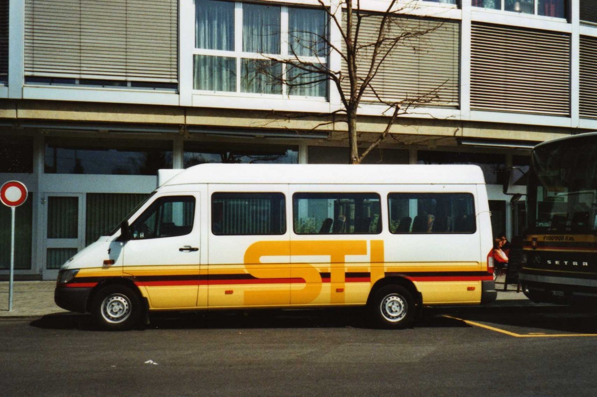 (115'808) - STI Thun - Nr. 1/BE 300'401 - Mercedes am 9. April 2009 bei der Schifflndte Thun