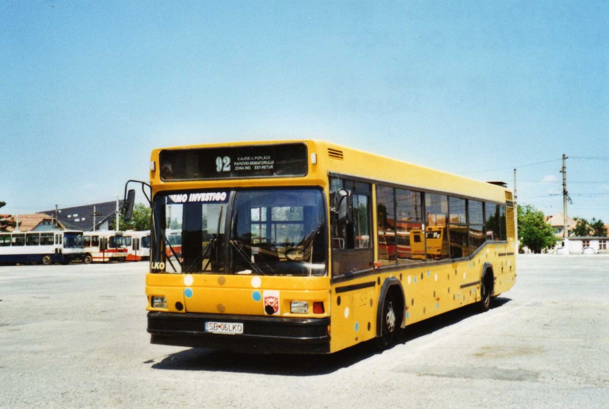 (116'818) - Tursib, Sibiu - Nr. 168/SB 06 LKO - MAZ am 27. Mai 2009 in Sibiu, Depot