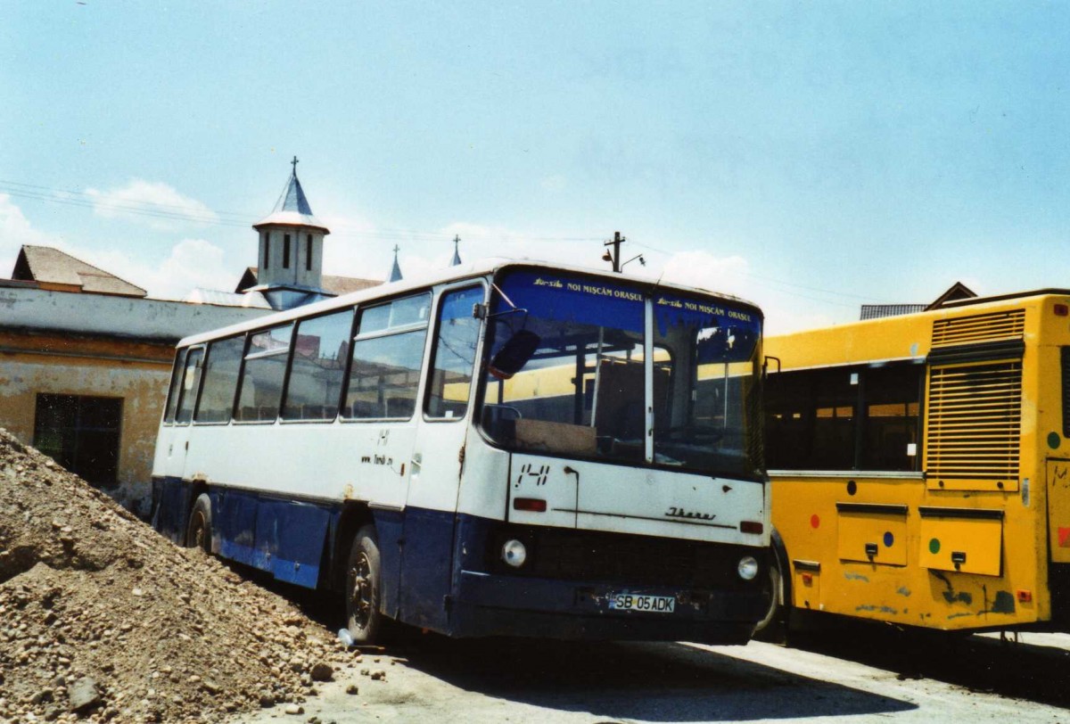 (116'903) - Tursib, Sibiu - Nr. 141/SB 05 ADK - Ikarus am 27. Mai 2009 in Sibiu, Depot