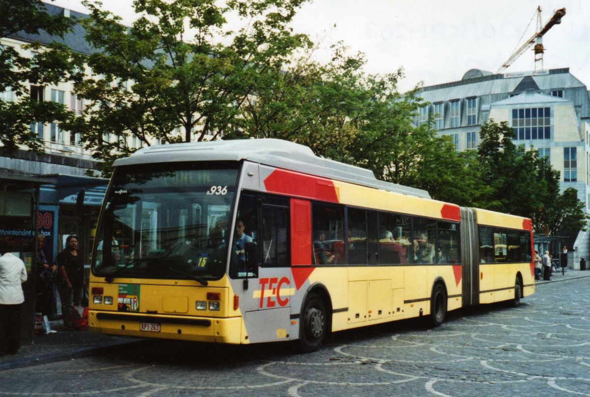 (118'706) - TEC Lige - Nr. 5.936/KPI-263 - Van Hool am 8. Juli 2009 in Lige, Place Saint-Laurent