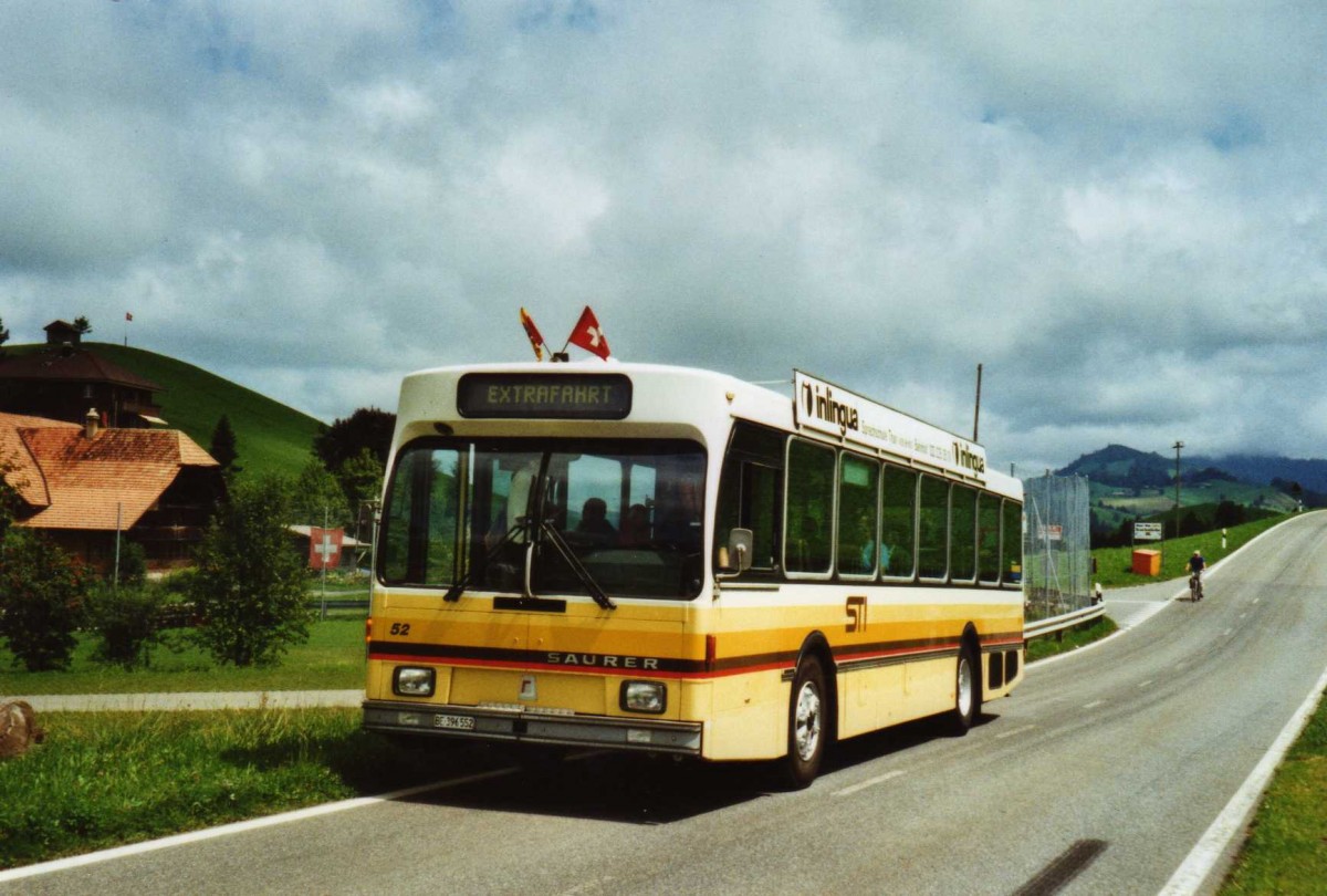 (119'528) - STI Thun - Nr. 52/BE 396'552 - Saurer/R&J am 9. August 2009 in Buchen, Schulhaus