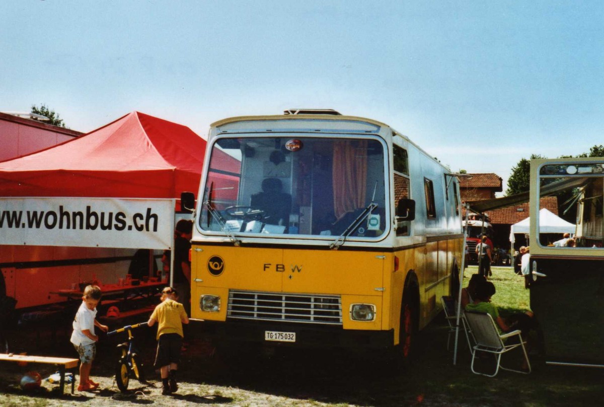 (119'825) - Schr, Ettenhausen - TG 175'032 - FBW/Hess (ex Fehlmann, Brittnau; ex Landolt, Langenthal; ex P 24'174) am 15. August 2009 in Zug, Wohnbustreffen