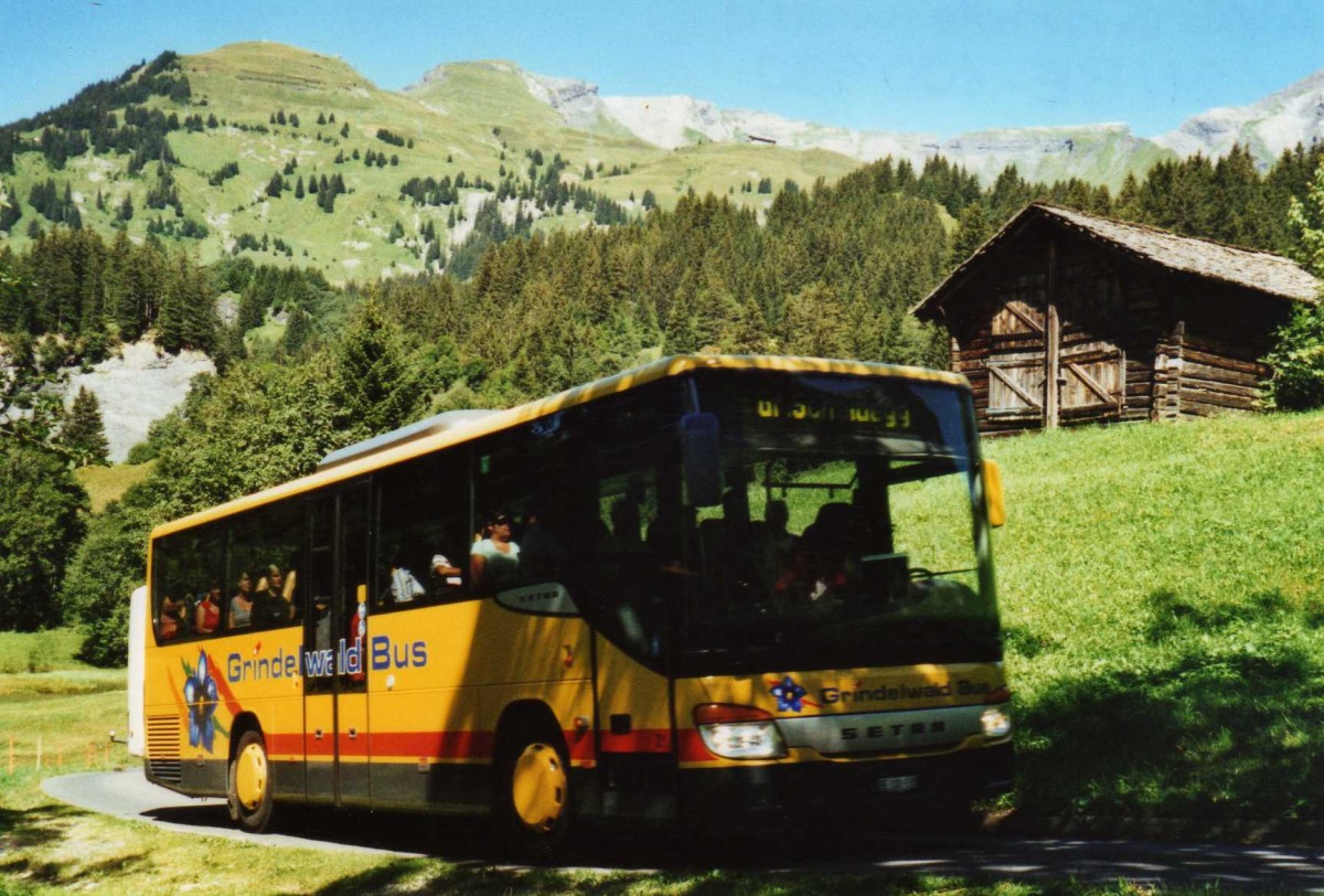 (120'318) - AVG Grindelwald - Nr. 21/BE 100'930 - Setra am 23. August 2009 in Grindelwald, Schrli