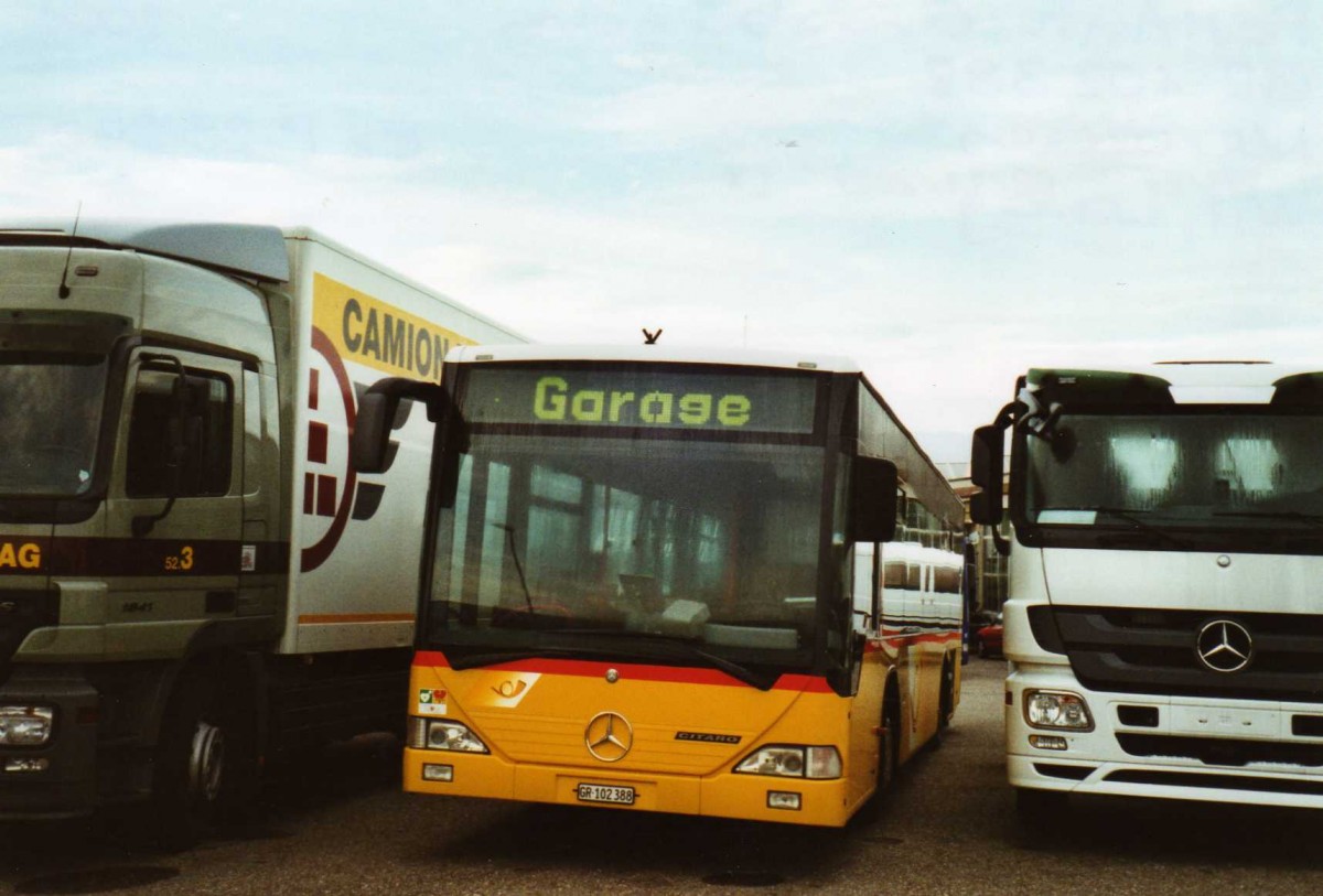 (121'617) - PostAuto Graubnden - GR 102'388 - Mercedes (ex PostAuto Nordschweiz Nr. 4; ex P 25'240) am 21. Oktober 2009 in Wil, Larag