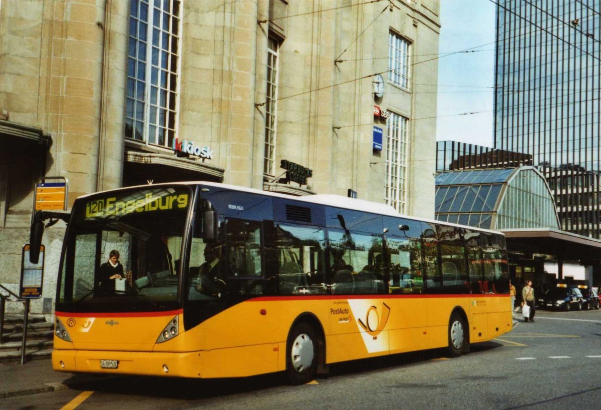 (121'630) - Casutt, Gossau - SG 289'532 - Van Hool am 21. Oktober 2009 beim Bahnhof St. Gallen