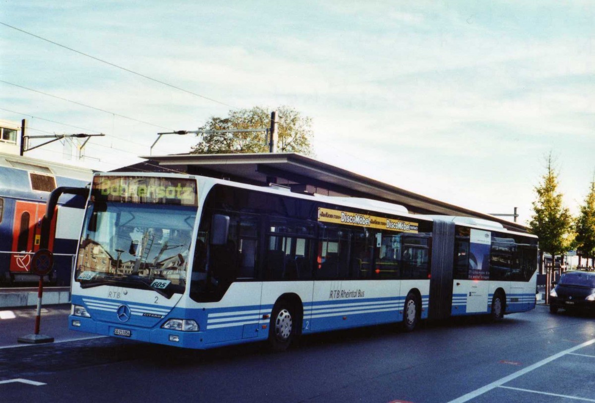 (121'704) - RTB Altsttten - Nr. 2/SG 213'054 - Mercedes am 24. Oktober 2009 beim Bahnhof Goldach