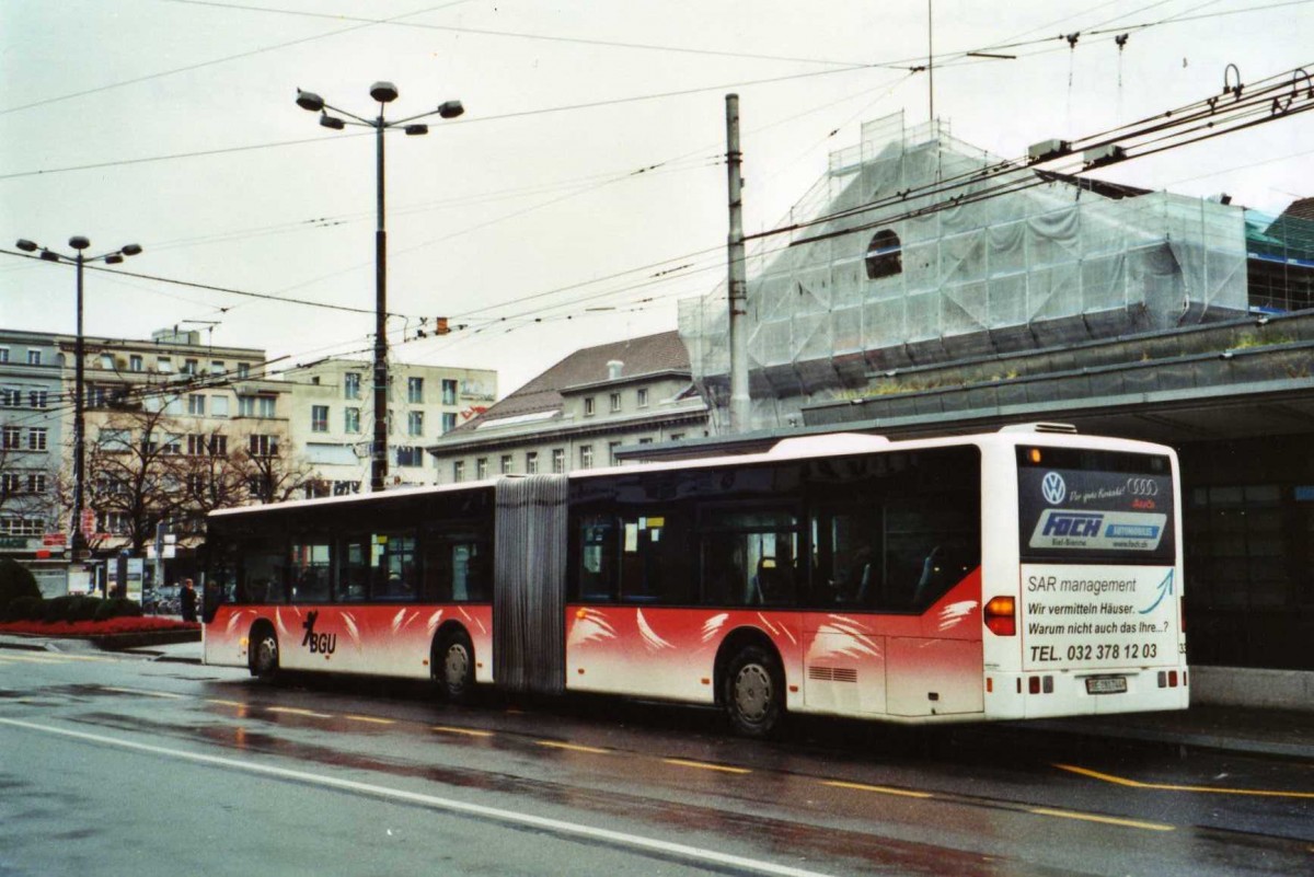 (122'031) - BGU Grenchen - Nr. 33/BE 281'744 - Mercedes (ex ABM Meinisberg Nr. 3) am 16. November 2009 beim Bahnhof Biel