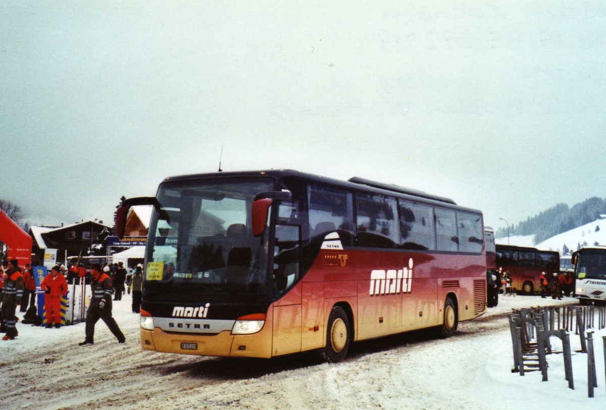 (123'522) - Marti, Kallnach - Nr. 19/BE 572'219 - Setra am 9. Januar 2010 in Adelboden, Weltcup