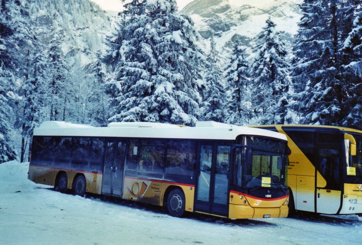 (124'026) - Engeloch, Riggisberg - Nr. 7/BE 447'403 - Scania/Hess am 10. Januar 2010 in Adelboden, Unter dem Birg