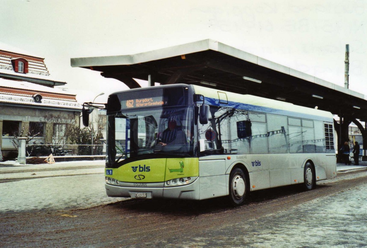 (124'133) - Busland, Burgdorf - Nr. 15/BE 619'157 - Solaris am 11. Januar 2010 beim Bahnhof Burgdorf