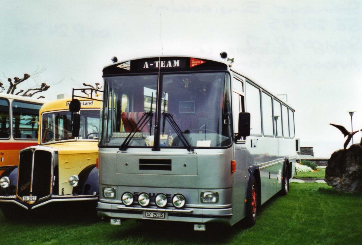 (125'713) - Steinauer, Einsiedeln - SZ 25'115 - Saurer/R&J (ex Albin, Fllanden; ex SBB Bern; ex Solr&Fontana, Ilanz; ex P 24'359) am 1. Mai 2010 in Arbon, Arbon Classics