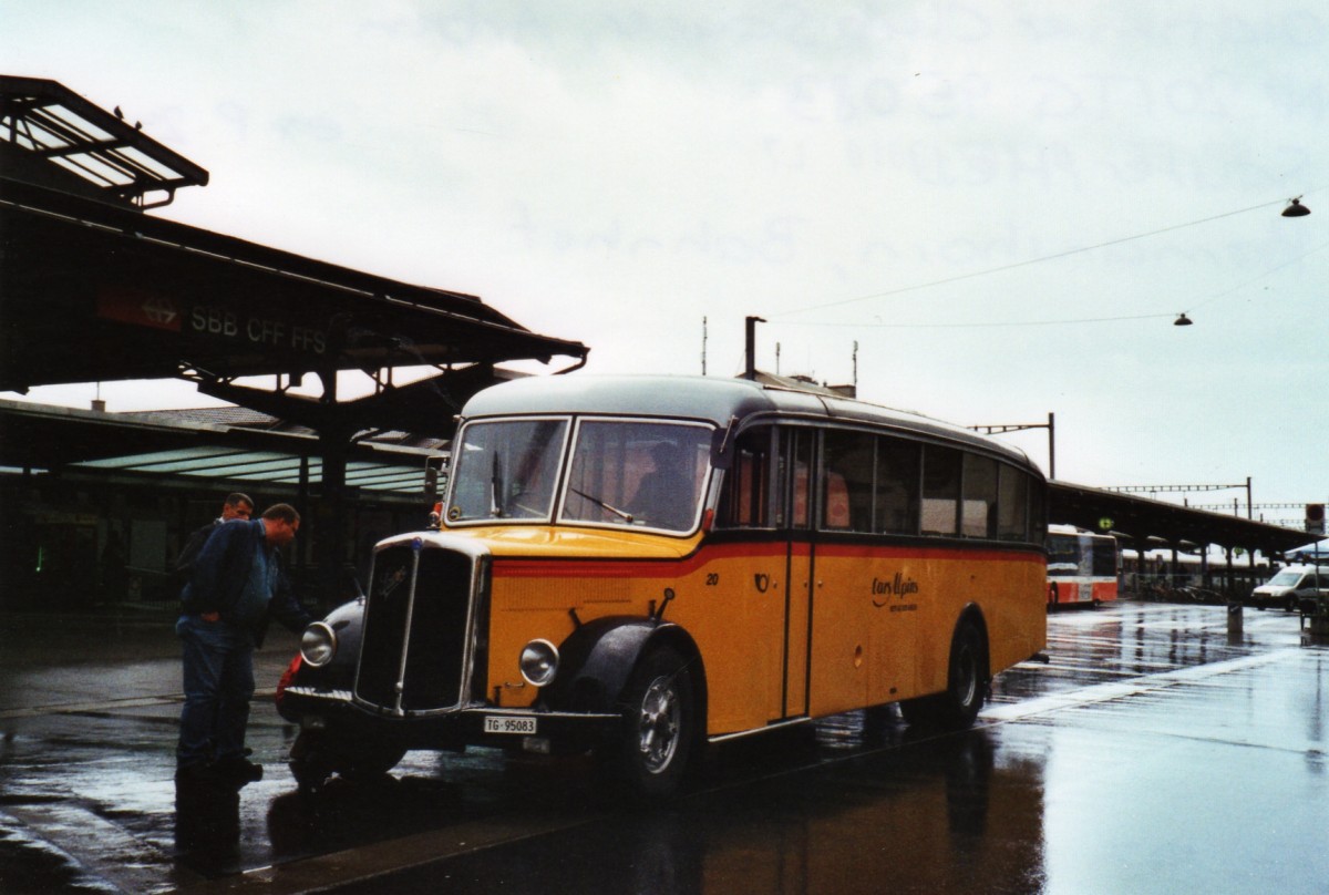 (126'107) - Oldtimer Club Saurer, Arbon - Nr. 20/TG 95'083 - Saurer/Hess (ex Cars Alpin Neff, Arbon Nr. 20; ex P 24'533; ex P 1377) am 1. Mai 2010 beim Bahnhof Romanshorn