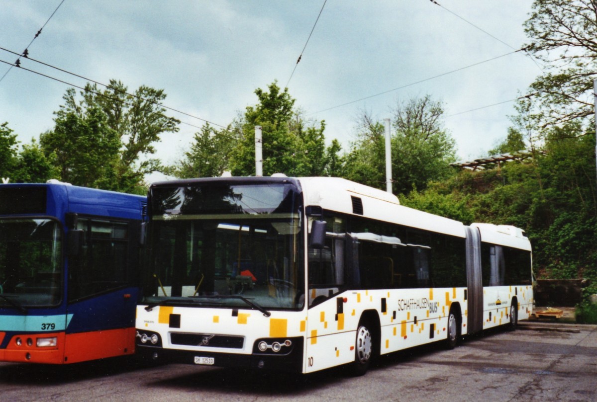 (126'315) - SB Schaffhausen - Nr. 10/SH 12'510 - Volvo (ex VBSH Schaffhausen Nr. 30; ex Vorfhrfahrzeug) am 16. Mai 2010 in Schaffhausen, Busdepot VBSH