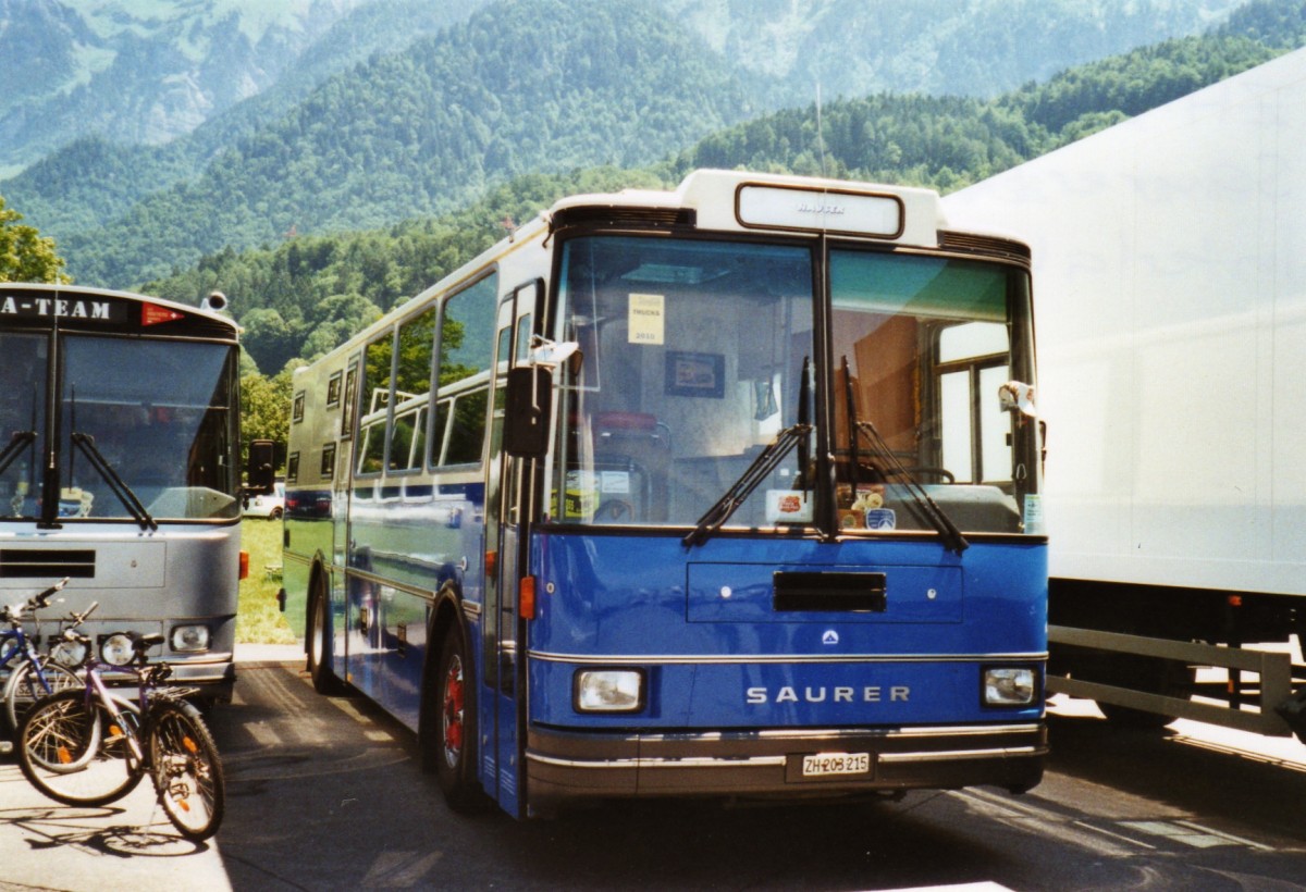 (127'102) - Hauser, Wdenswil - ZH 203'215 - Saurer/R&UJ (ex Bucher, Grt; ex P 25'648) am 26. Juni 2010 in Interlaken, Flugplatz