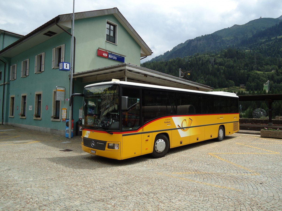 (127'582) - AVG Meiringen - Nr. 69/BE 416'769 - Mercedes am 4. Juli 2010 beim Bahnhof Airolo