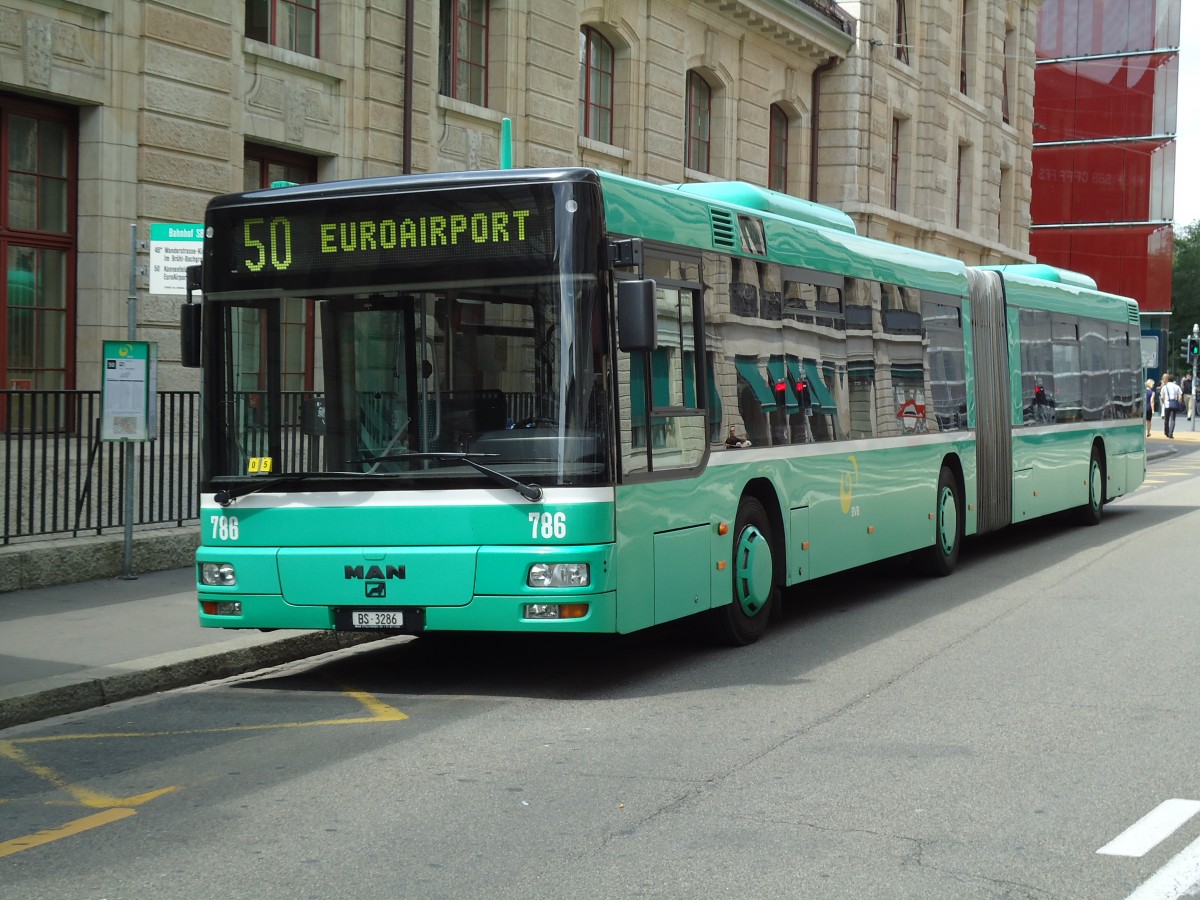 (127'649) - BVB Basel - Nr. 786/BS 3286 - MAN am 6. Juli 2010 beim Bahnhof Basel