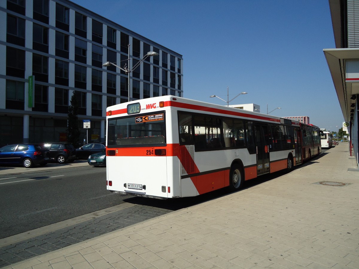 (127'796) - WVG Wolfsburg - Nr. 254/WOB-AX 54 - MAN am 9. Juli 2010 beim Hauptbahnhof Wolfsburg