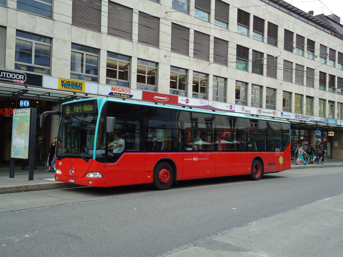 (128'024) - VB Biel - Nr. 121/BE 560'121 - Mercedes am 24. Juli 2010 in Biel, Guisanplatz