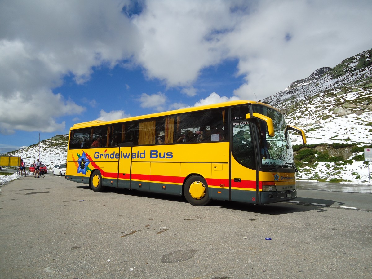 (128'291) - AVG Grindelwald - Nr. 23/BE 70'397 - Setra am 7. August 2010 in Susch, Flela Hospiz 