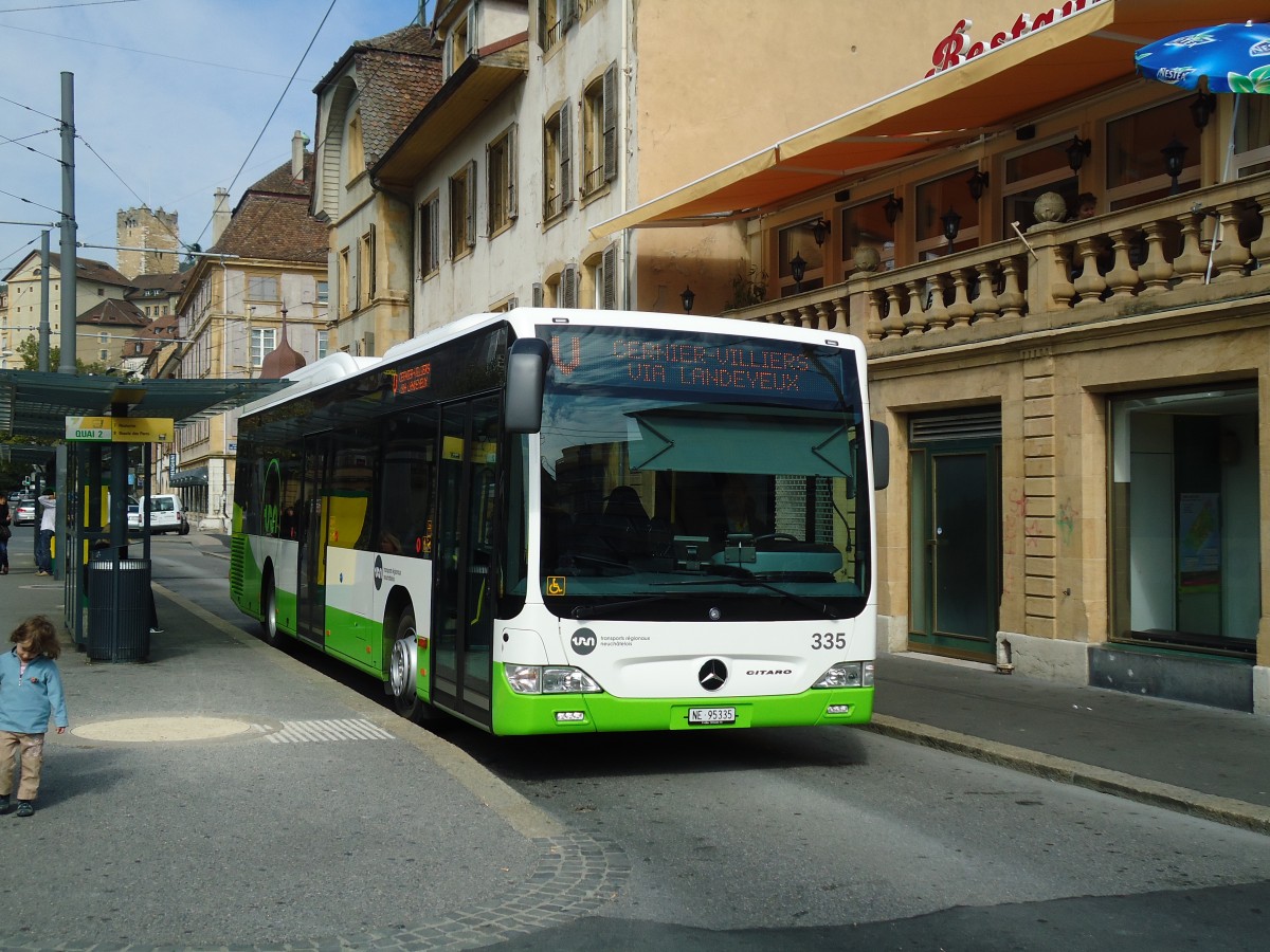 (129'541) - TRN La Chaux-de-Fonds - Nr. 335/NE 95'335 - Mercedes am 6. September 2010 in Neuchtel, Place Pury