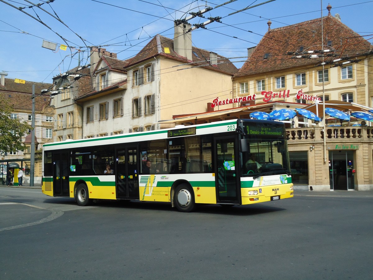 (129'542) - TN Neuchtel - Nr. 203/NE 114'203 - MAN am 6. September 2010 in Neuchtel, Place Pury