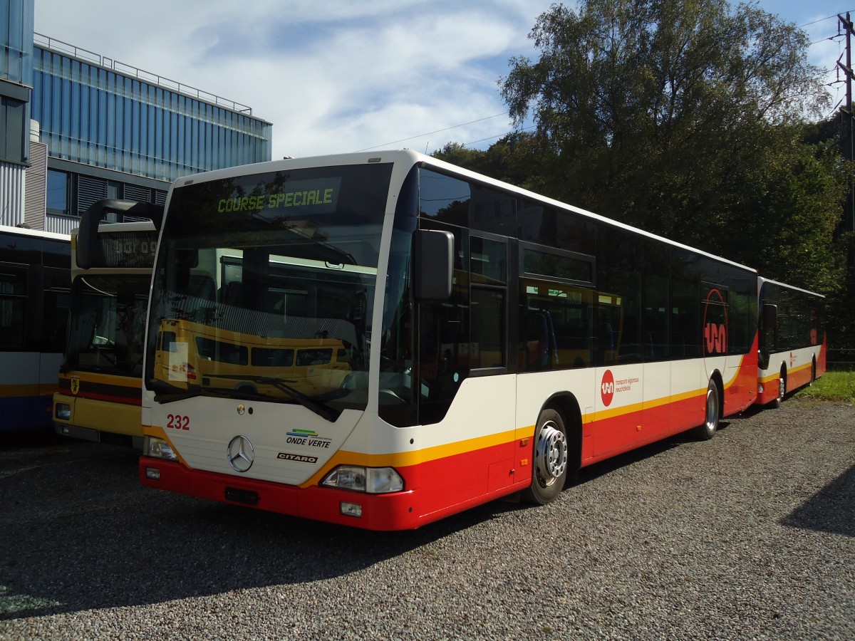 (129'648) - VR La Chaux-de-Fonds - Nr. 232 - Mercedes am 12. September 2010 in Kloten, EvoBus