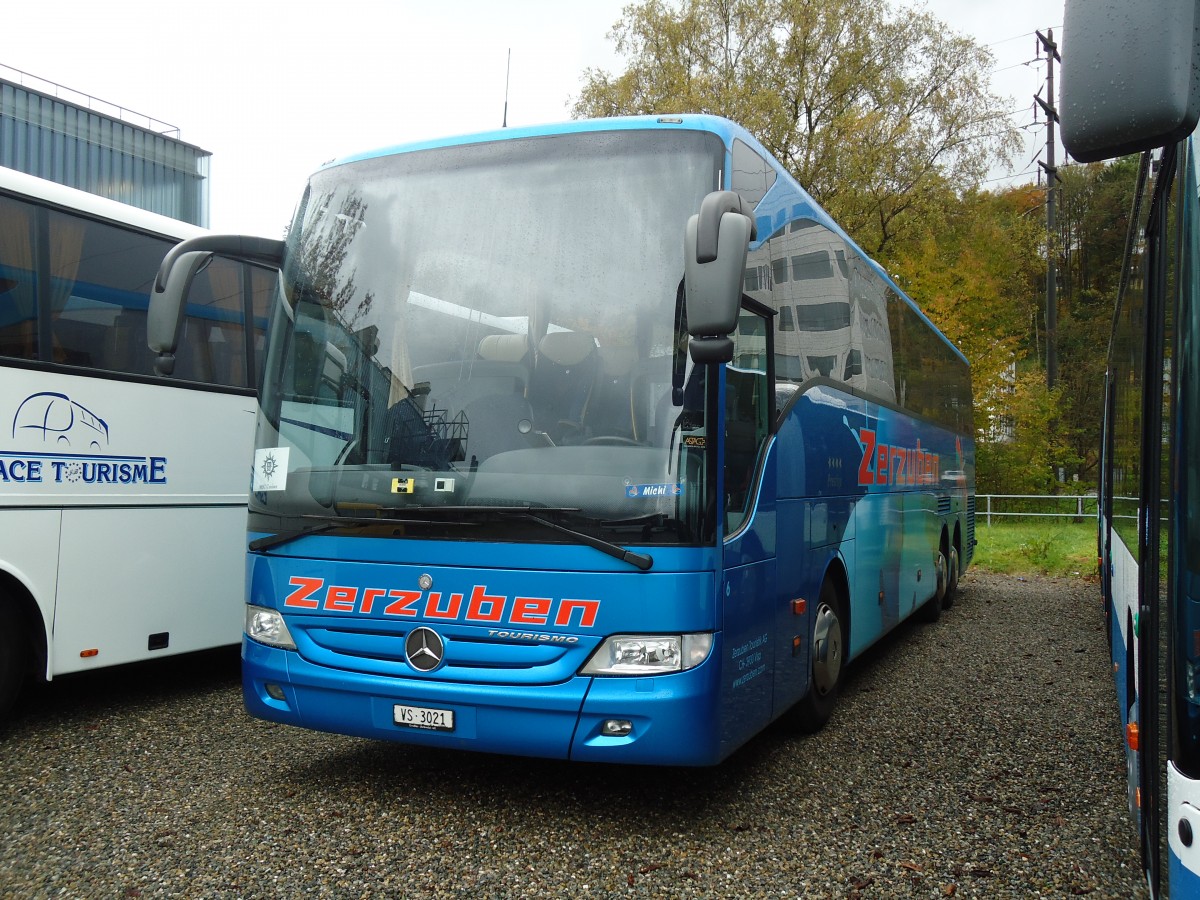 (130'755) - Zerzuben, Visp-Eyholz - Nr. 6/VS 3021 - Mercedes am 24. Oktober 2010 in Kloten, EvoBus