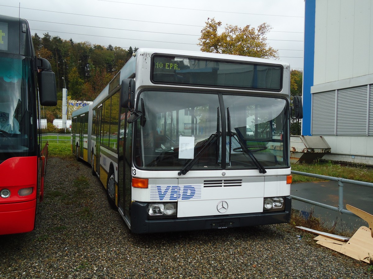 (130'772) - VBD Davos - Nr. 13 - Mercedes am 24. Oktober 2010 in Kloten, EvoBus