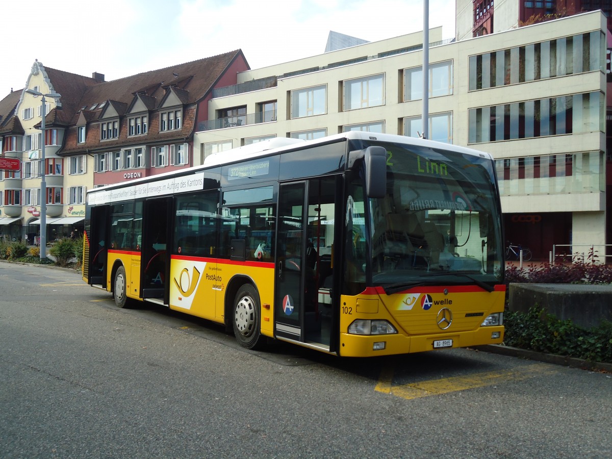 (130'830) - Voegtlin-Meyer, Brugg - Nr. 102/AG 8965 - Mercedes am 30. Oktober 2010 beim Bahnhof Brugg