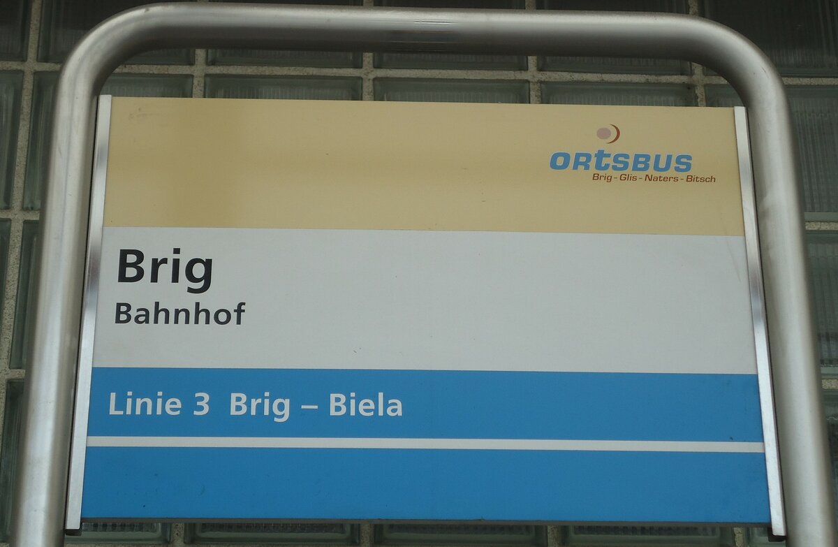 (130'848) - ORtSBUS-Haltestellenschild - Brig, Bahnhof - am 1. November 2010
