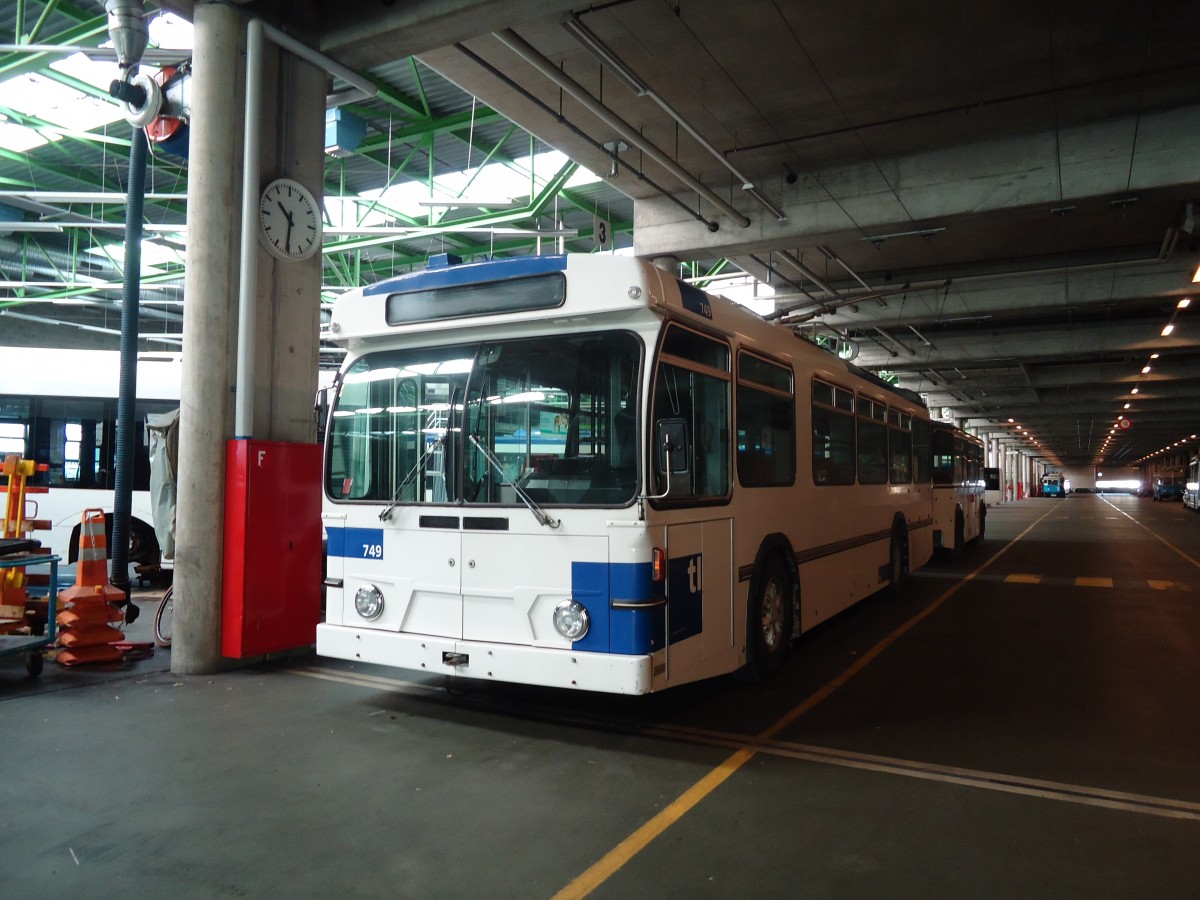 (130'907) - TL Lausanne - Nr. 749 - FBW/Hess Trolleybus am 13. November 2010 in Lausanne, Dpt Prlaz