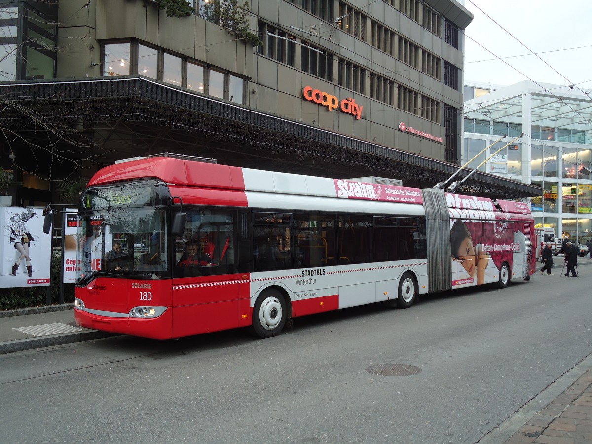 (131'046) - SW Winterthur - Nr. 180 - Solaris am 17. November 2010 beim Hauptbahnhof Winterthur