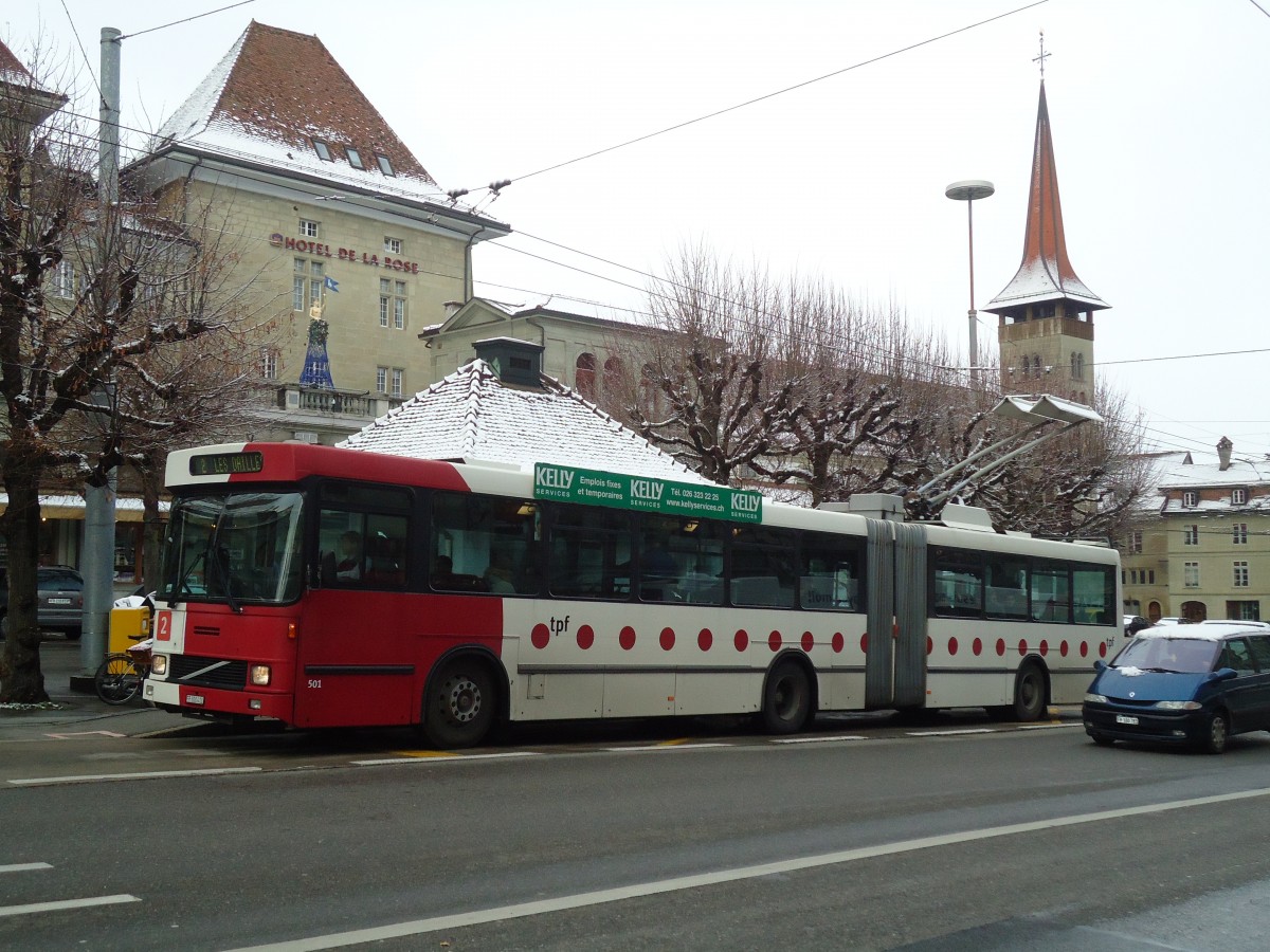 (131'101) - TPF Fribourg - Nr. 501/FR 300'413 - Volvo/Hess Gelenkduobus (ex TF Fribourg Nr. 101) am 26. November 2010 in Fribourg, Tilleul