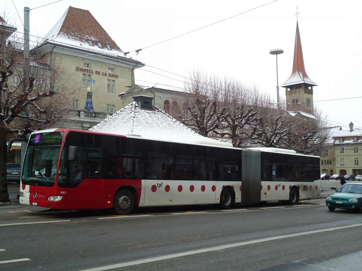 (131'102) - TPF Fribourg - Nr. 593/FR 300'438 - Mercedes am 26. November 2010 in Fribourg, Tilleul