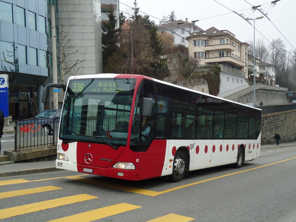 (132'703) - TPF Fribourg - Nr. 81/FR 300'342 - Mercedes am 7. Mrz 2011 in Fribourg, Avenue Beauregard