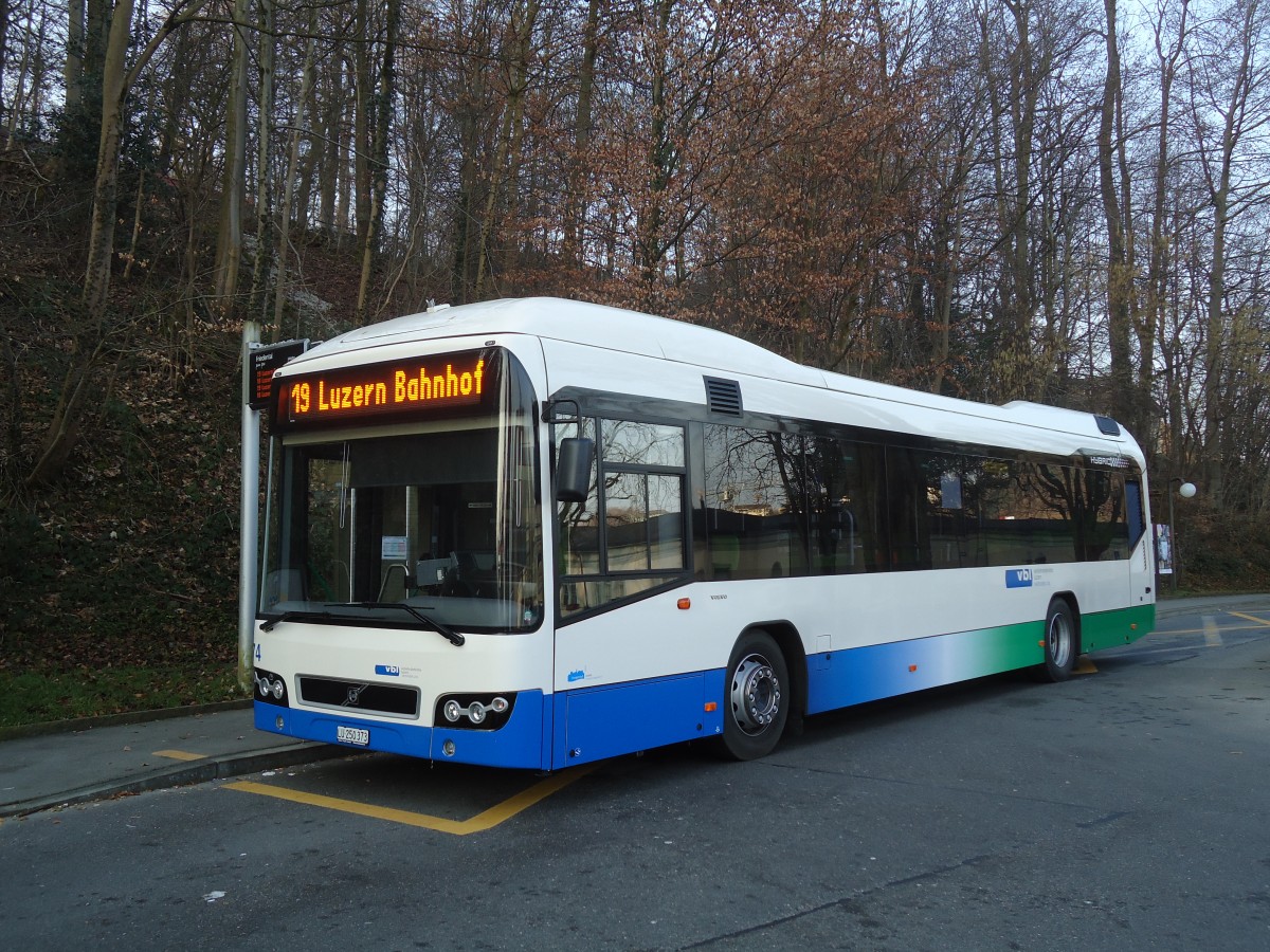 (132'957) - VBL Luzern - Nr. 74/LU 250'373 - Volvo am 11. Mrz 2011 in Luzern, Friedental