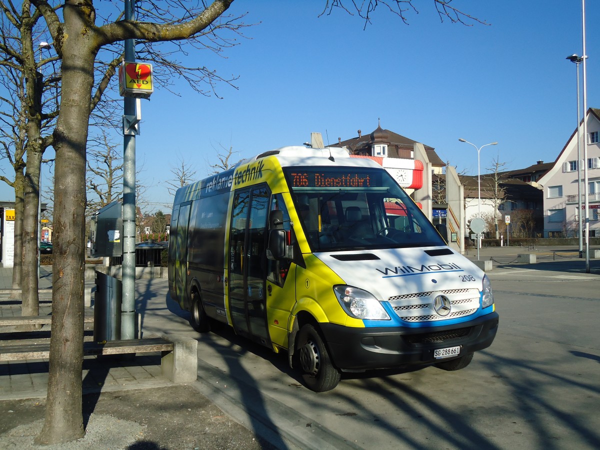 (133'150) - WilMobil, Wil - Nr. 208/SG 288'661 - Mercedes am 23. Mrz 2011 beim Bahnhof Wil