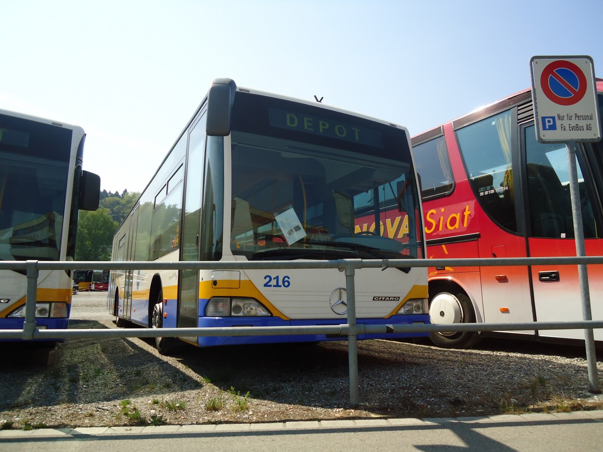 (133'441) - TC La Chaux-de-Fonds - Nr. 216 - Mercedes am 25. April 2011 in Kloten, EvoBus