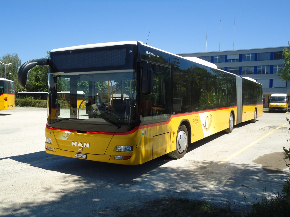 (133'906) - CarPostal Ouest - VD 495'031 - MAN am 29. Mai 2011 in Yverdon, Garage