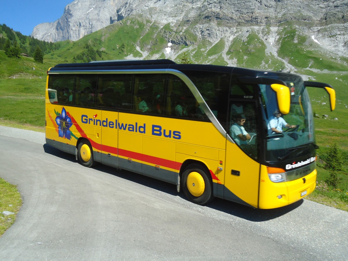 (134'781) - AVG Grindelwald - Nr. 26/BE 268'737 - Setra am 3. Juli 2011 in Grindelwald, Oberer Lauchbhl