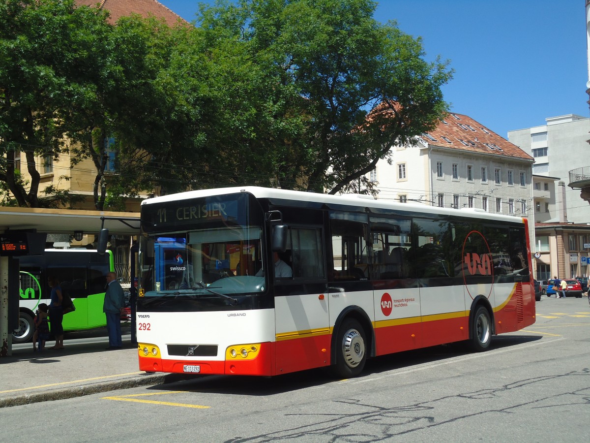 (135'026) - VR La Chaux-de-Fonds - Nr. 292/NE 113'292 - Volvo/Alfabuz am 11. Juli 2011 beim Bahnhof La Chaux-de-Fonds