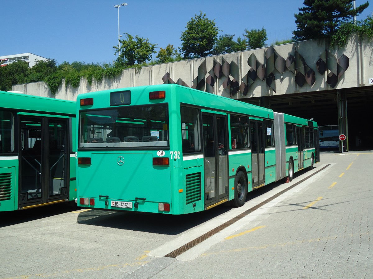 (135'087) - TL Lausanne (BVB 732) - Nr. 645/BS 3232 - Mercedes (ex VAG Freiburg/D Nr. 928) am 12. Juli 2011 in Lausanne, Dpt Borde