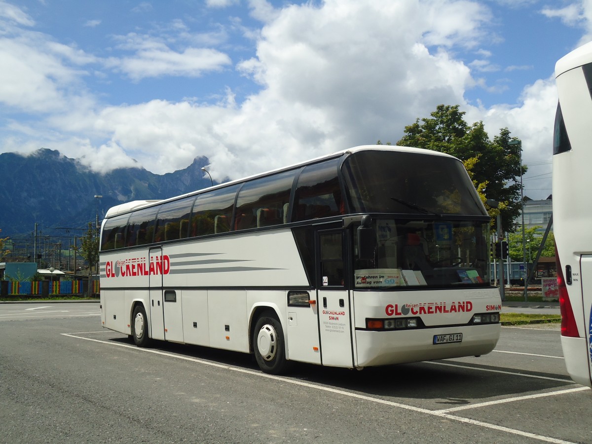 (135'200) - Aus Deutschland: Glockenland, Wadersloh-Liesborn - WAF-GI 11 - Neoplan am 22. Juli 2011 in Thun, Seestrasse